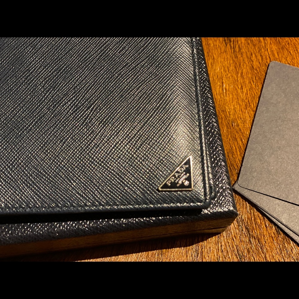 Authentic PRADA Saffiano Leather Wallet